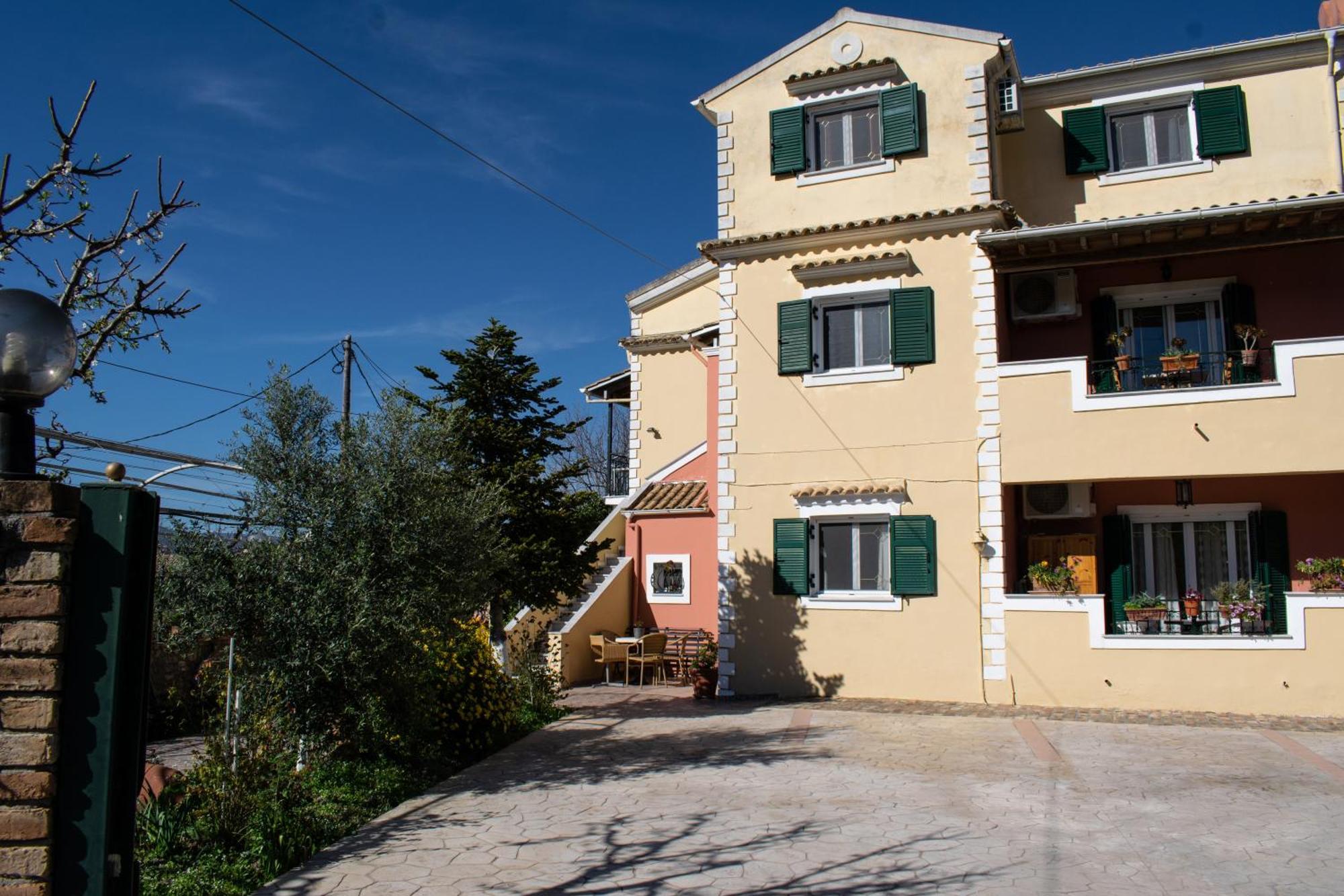 Apidalos Naus Apartment Corfu  Eksteriør billede